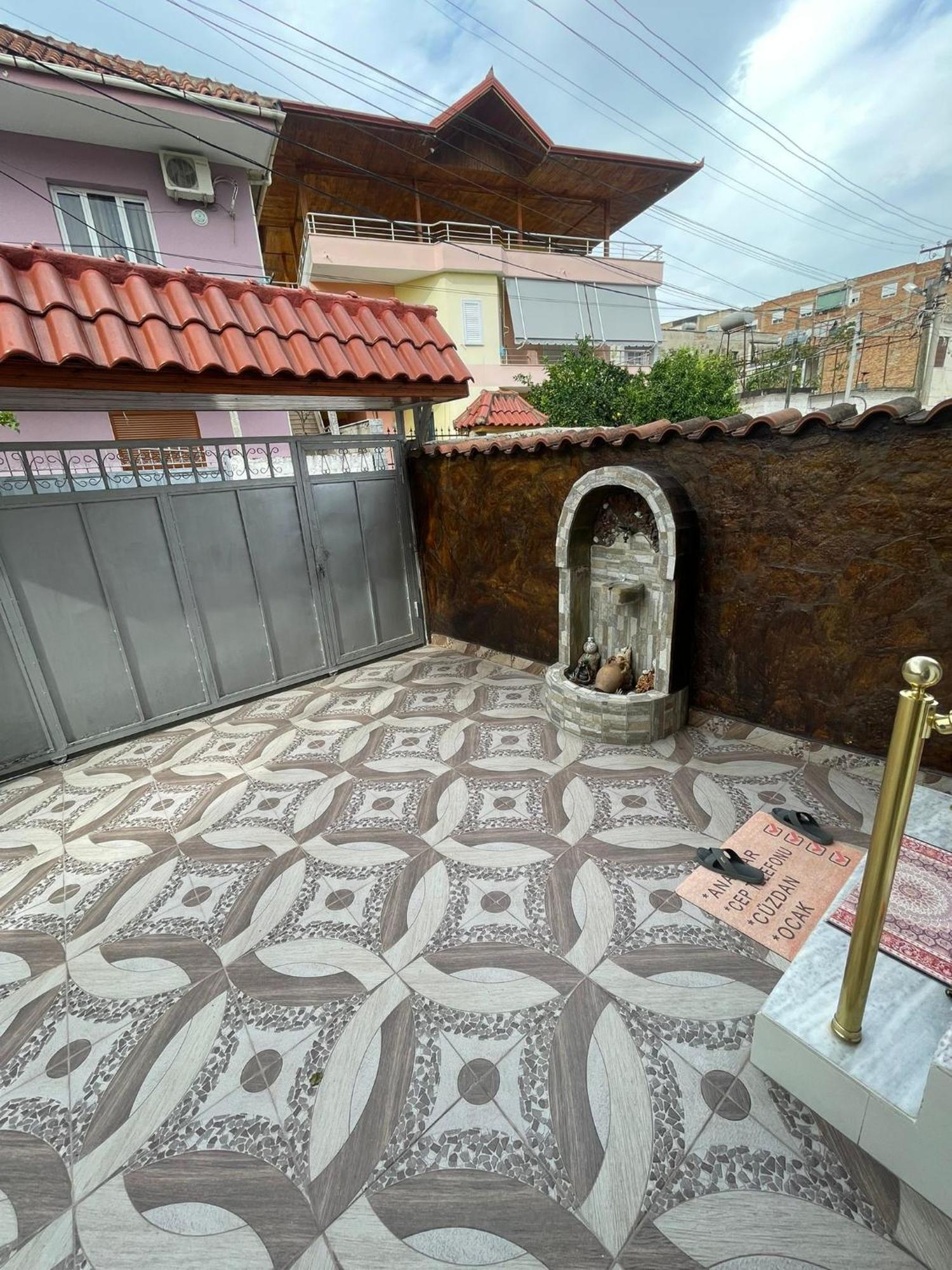 Albi Apartment